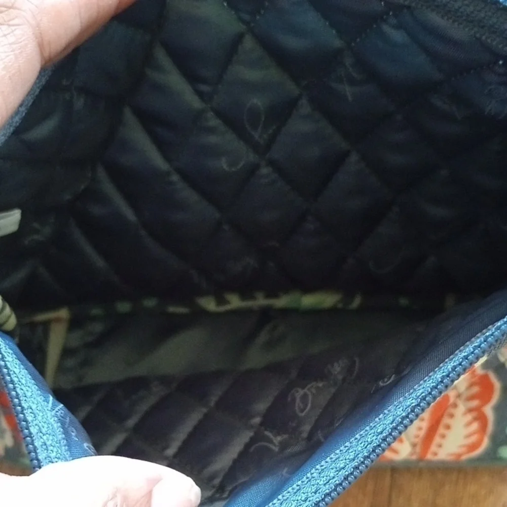 Vibrant Vera Bradley Floral Shoulder Bag Normadic Floral - Picture 5 of 5